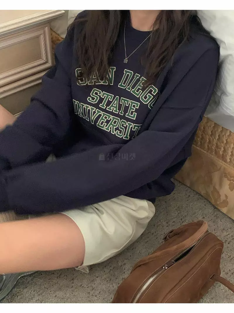 And Floyd - Korean Women Fashion - #momslook - Sandy Pocket Sweatshirt
