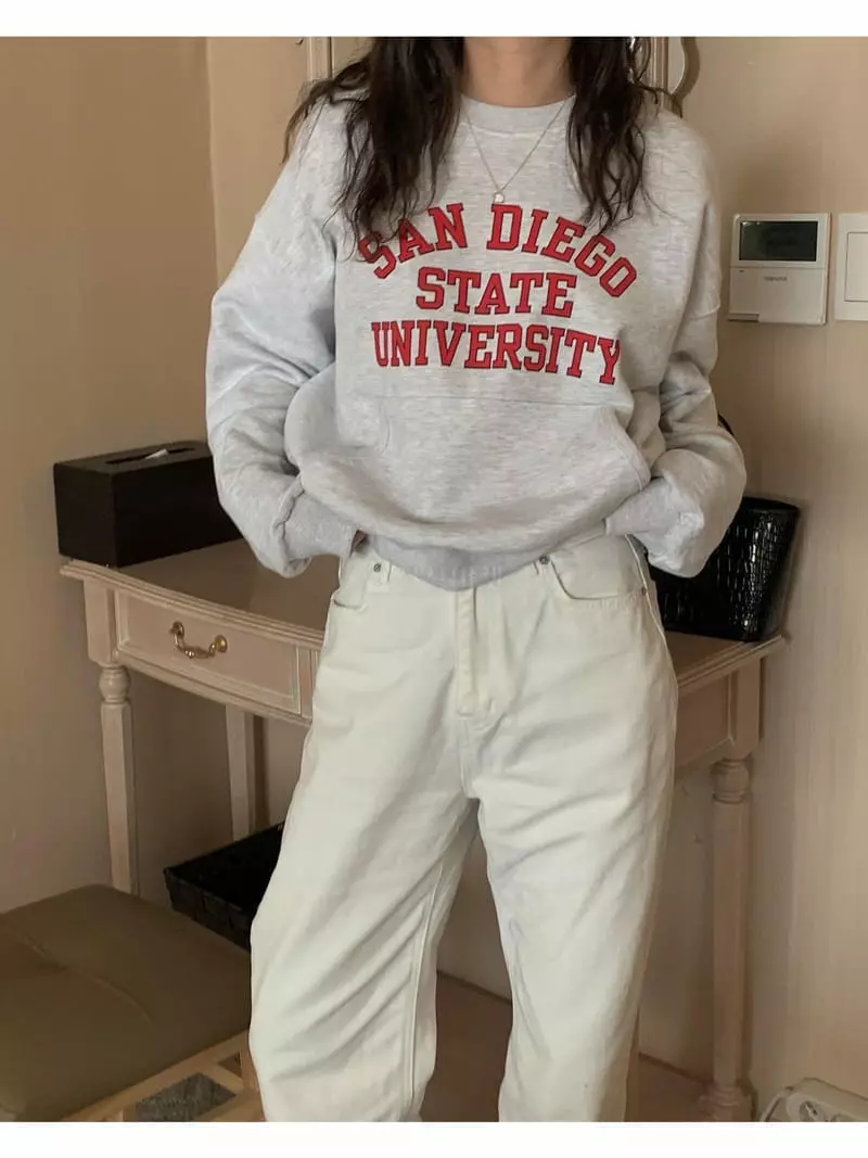 And Floyd - Korean Women Fashion - #pursuepretty - Sandy Pocket Sweatshirt - 11