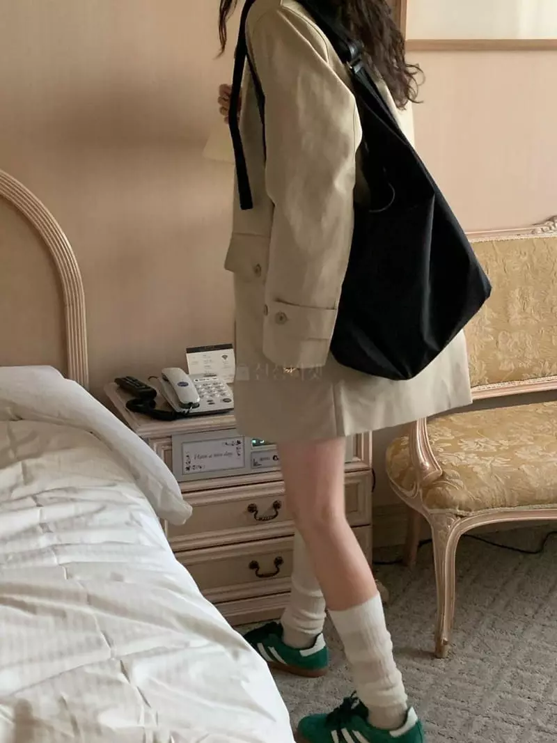 And Floyd - Korean Women Fashion - #womensfashion - Lewen Half Coat - 2