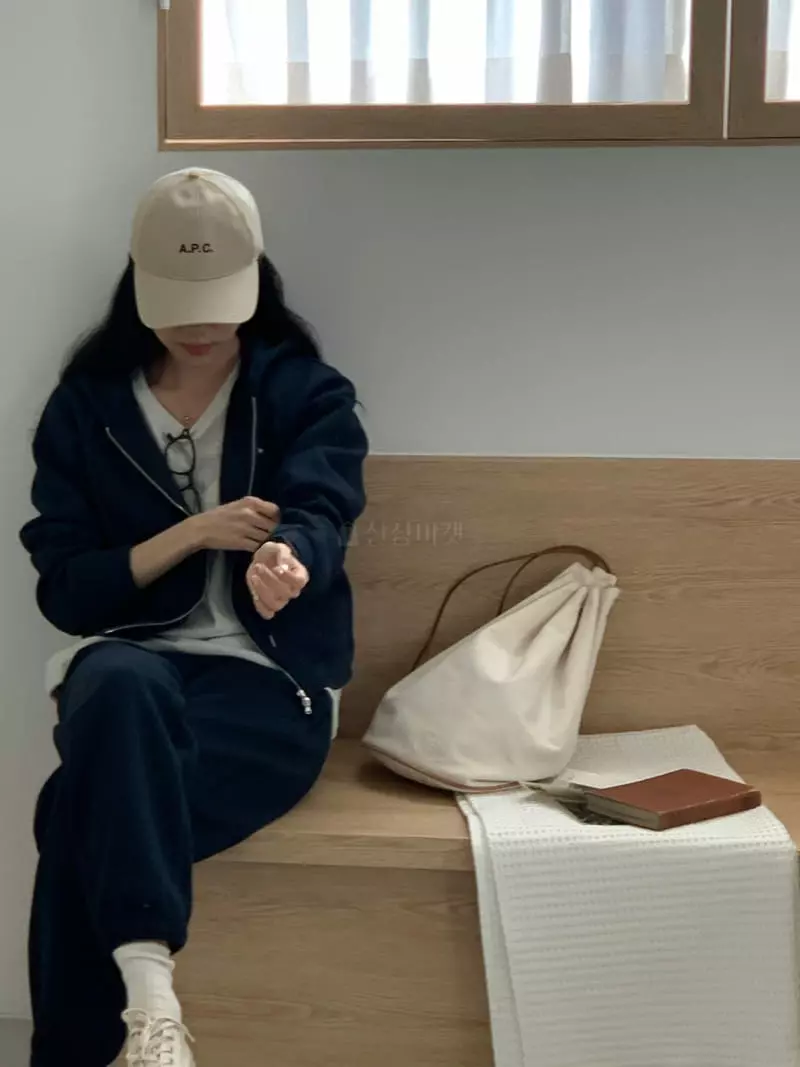 Baking Powder - Korean Women Fashion - #momslook - Bird Hoody Zip-up