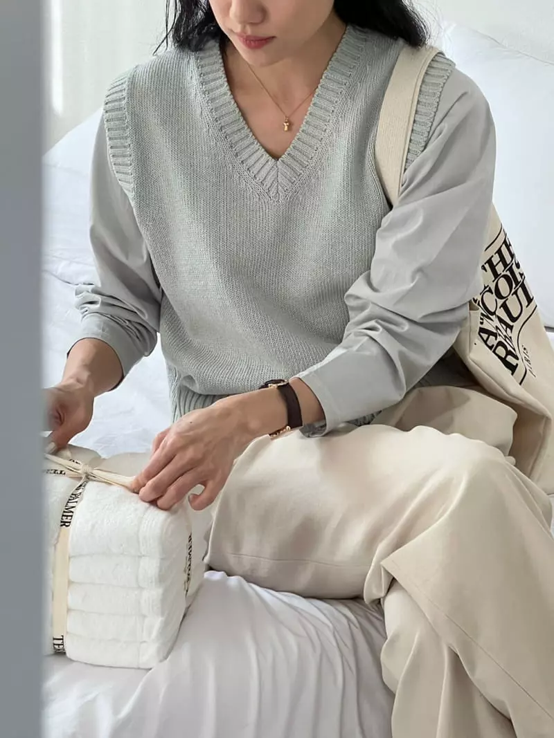 Baking Powder - Korean Women Fashion - #momslook - Code Vest - 11