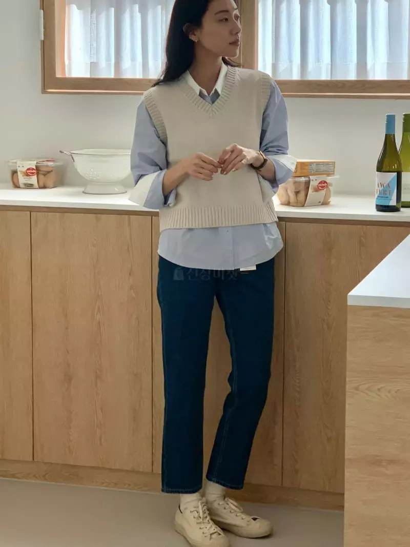 Baking Powder - Korean Women Fashion - #momslook - Code Vest - 9