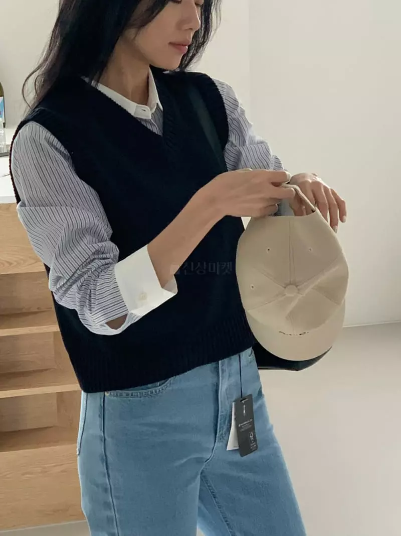 Baking Powder - Korean Women Fashion - #romanticstyle - Code Vest - 3