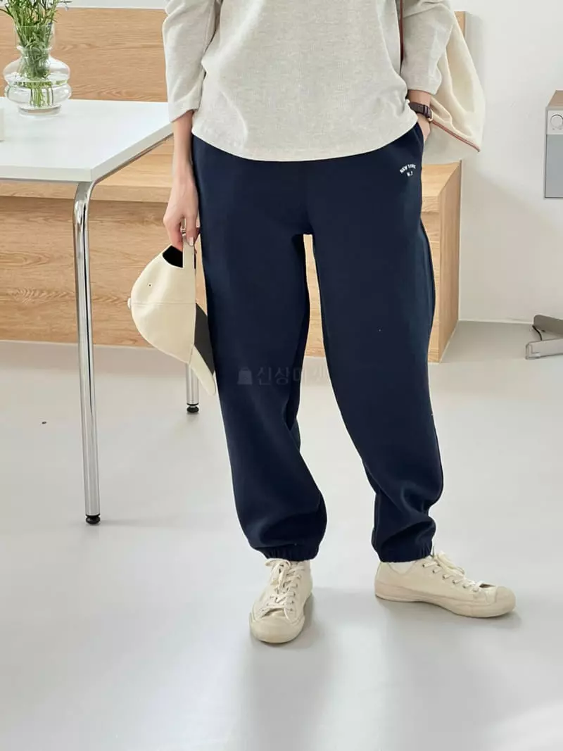 Baking Powder - Korean Women Fashion - #womensfashion - Bird Pants - 12
