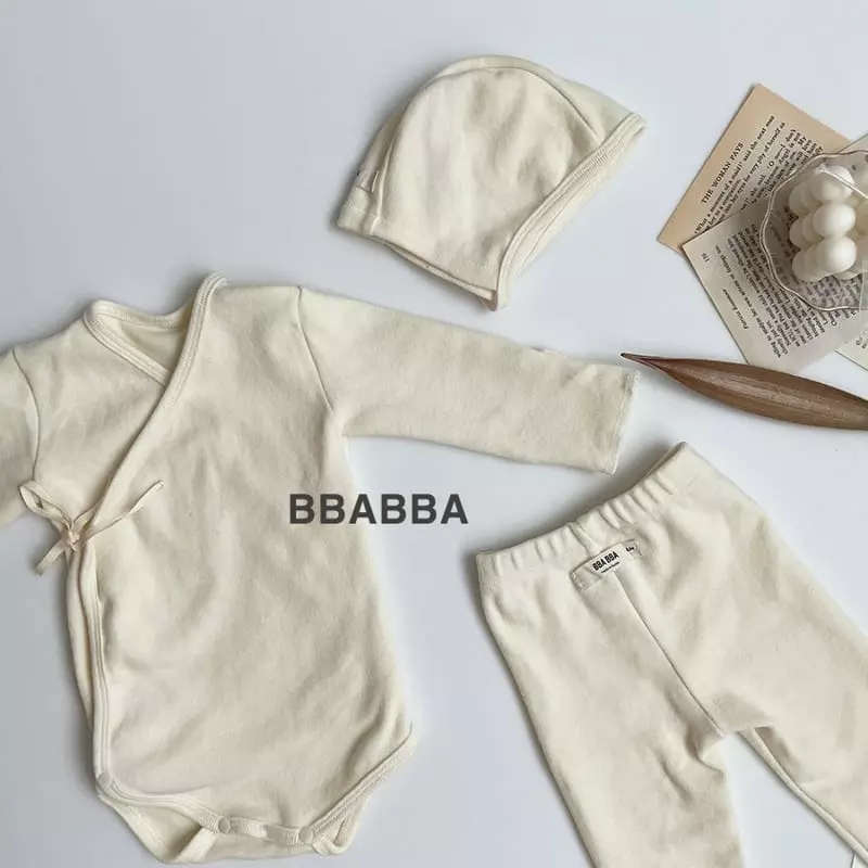 Bbabba - Korean Baby Fashion - #babyoutfit - Benet Muzi Bodysuit with Leggings Bonnet - 5