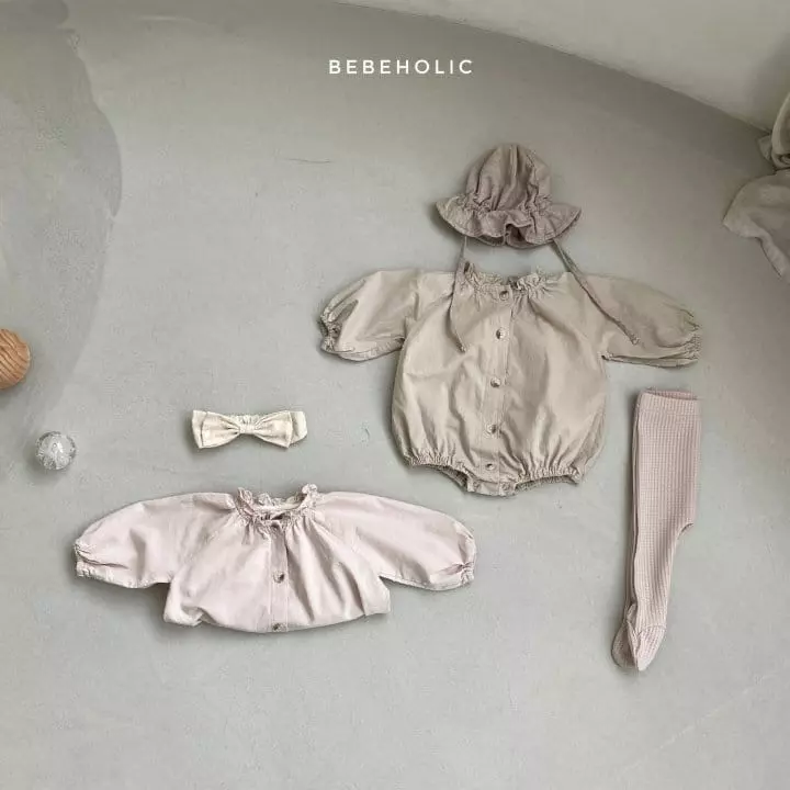 Bebe Holic - Korean Baby Fashion - #babyoninstagram - Neck Shirring Bodysuit - 2
