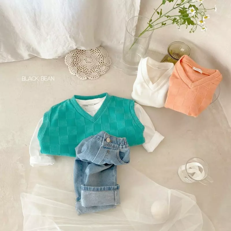 Black Bean - Korean Baby Fashion - #babygirlfashion - Bebe Chess Vest - 10
