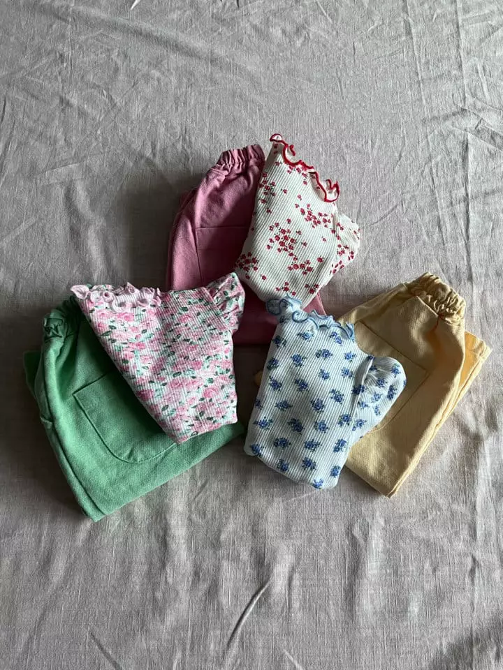 Bon Bon Butik - Korean Children Fashion - #prettylittlegirls - Floral Tee - 2