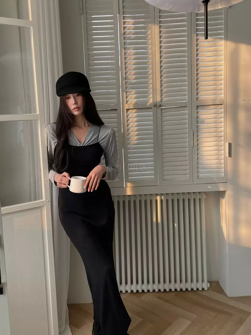 Chapter - Korean Women Fashion - #thelittlethings - Slim Shirring Tee - 7