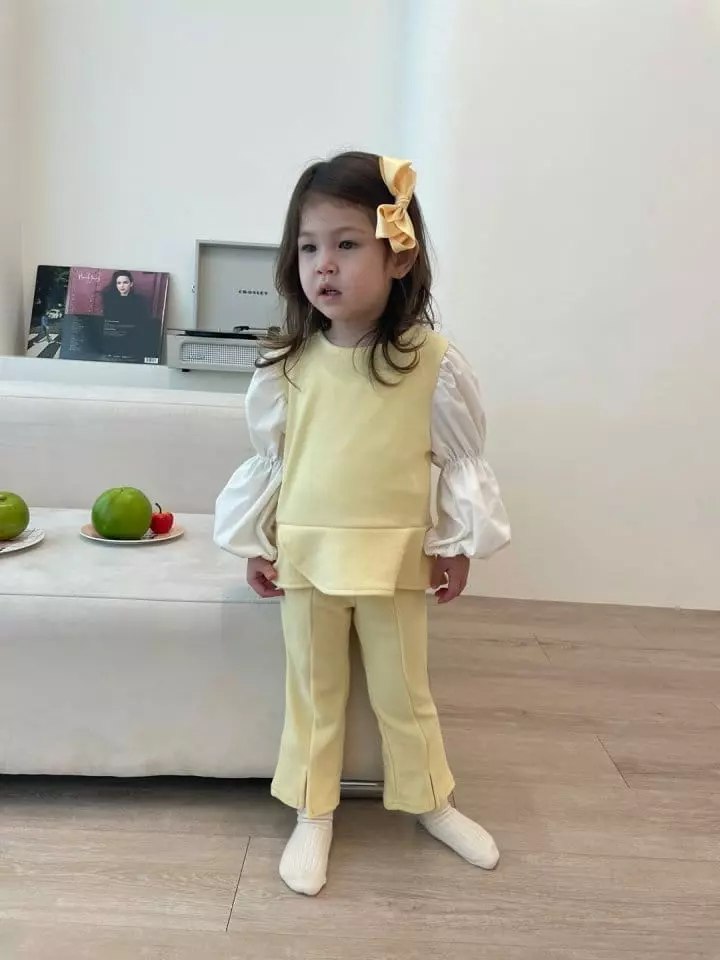 Flower J - Korean Children Fashion - #littlefashionista - Amuse Set-up - 2