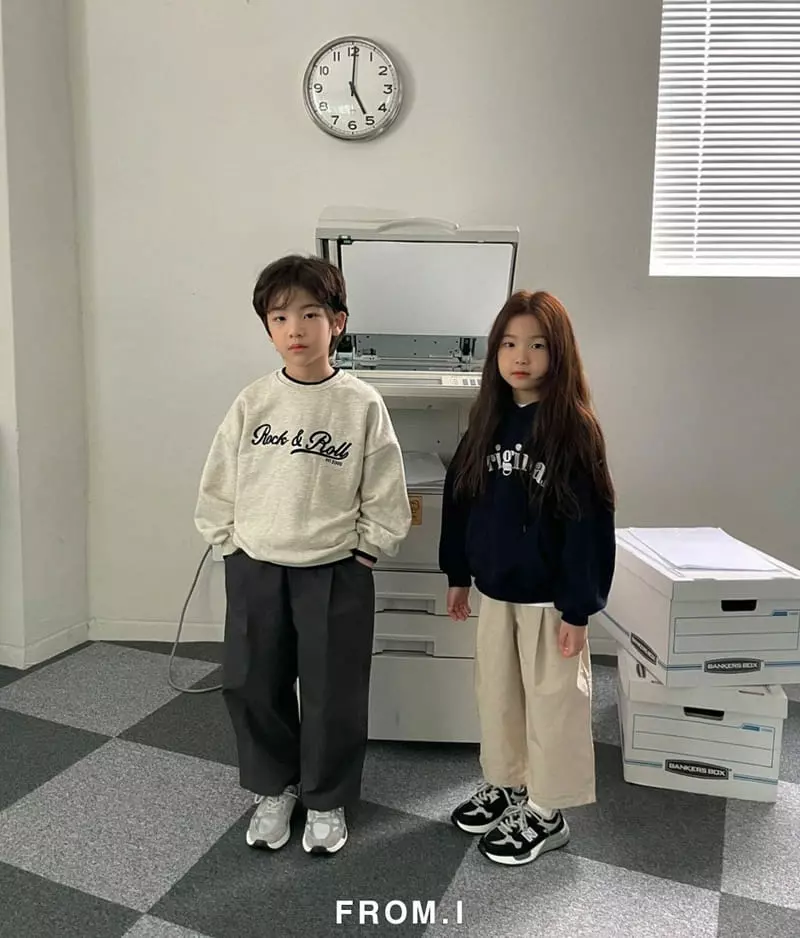 From I - Korean Children Fashion - #childofig - Rock And Roll Sweatshirt - 11