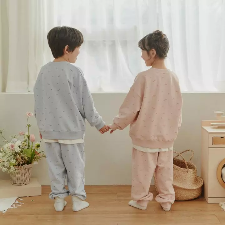 Here I Am - Korean Children Fashion - #fashionkids - Star Light Top Bottom Set - 4