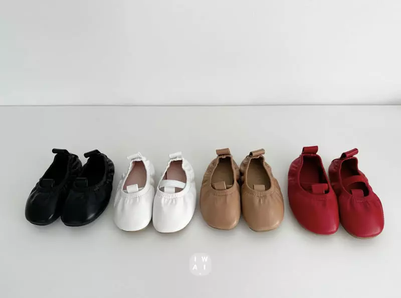 IWAI - Korean Children Fashion - #discoveringself - IW967 Bella Flats mom