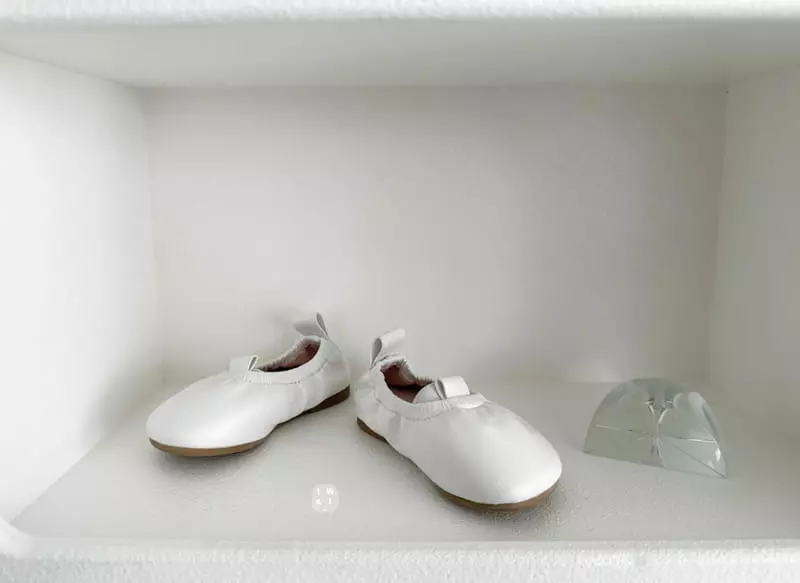 IWAI - Korean Women Fashion - #momslook - IW967 Bella Flats mom - 3