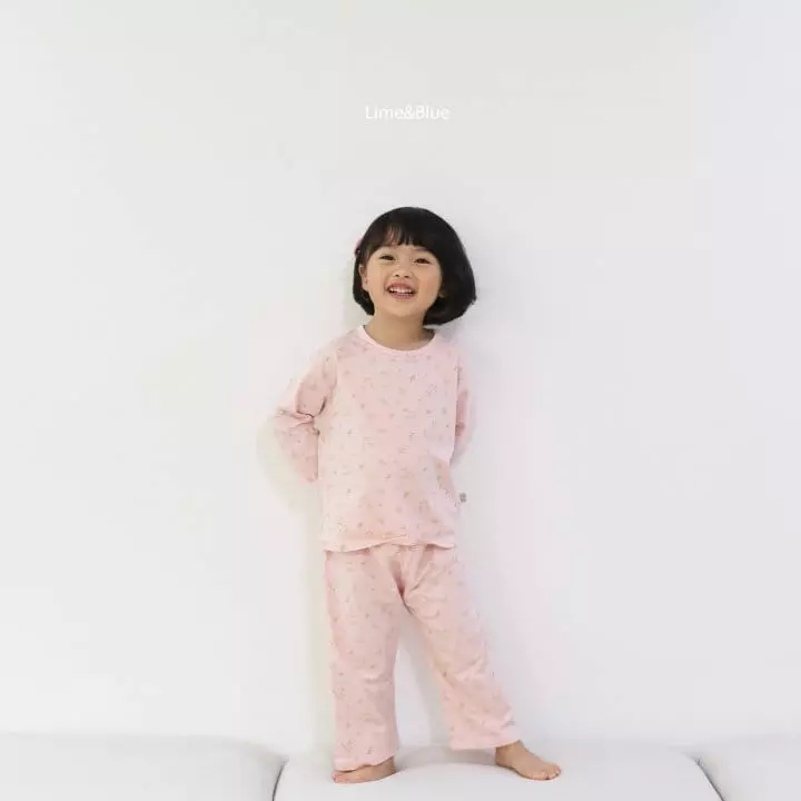 Lime & Blue - Korean Children Fashion - #childofig - Floral Easywear Mom Dad - 4