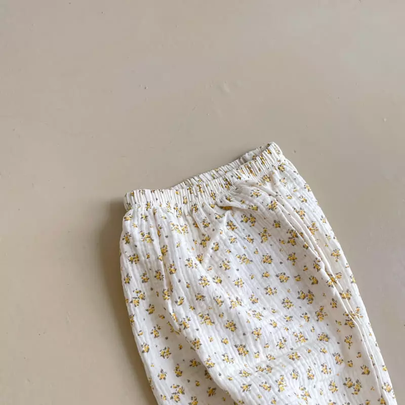 Milk Bebe - Korean Children Fashion - #Kfashion4kids - Flower Pants - 8