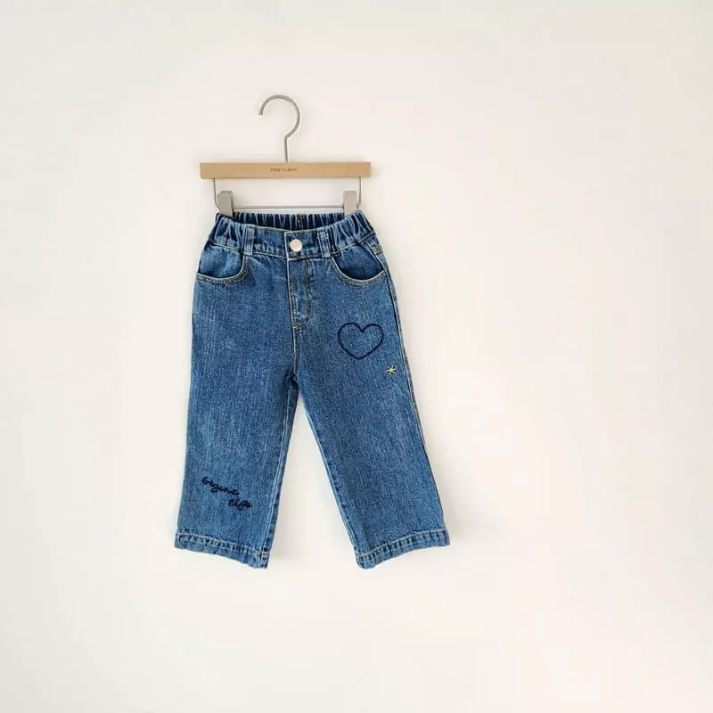 Momo Ann - Korean Children Fashion - #discoveringself - Heart Embroidery Jeans - 10