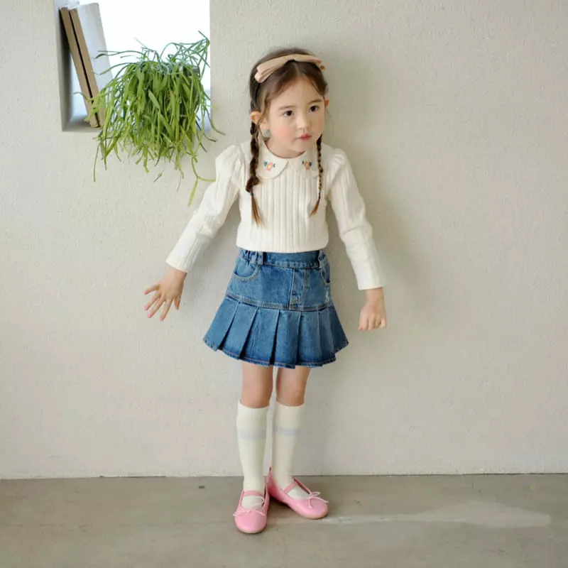 Momo Ann - Korean Children Fashion - #kidsshorts - Wrinkle Denim Skirt Pants - 4
