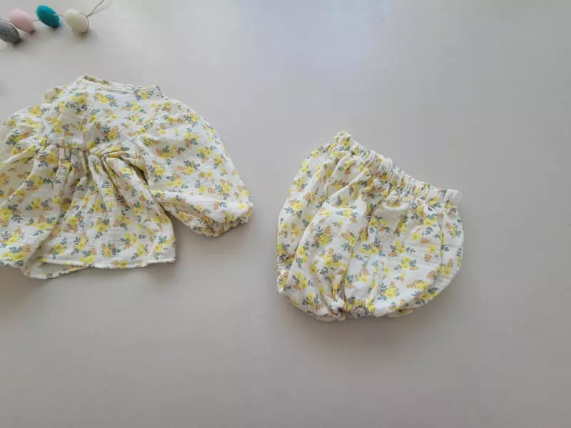 Moran - Korean Baby Fashion - #babyoninstagram - Cuty Bloomer Top Bottom Set - 11