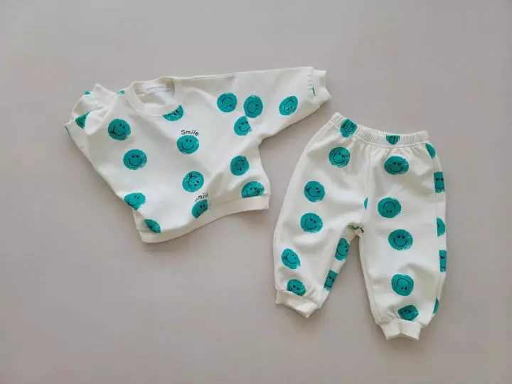 Moran - Korean Children Fashion - #kidsstore - Vintage Smile Top Bottom Set