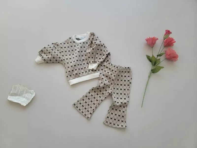 Moran - Korean Children Fashion - #kidzfashiontrend - Ribbon Bootscut Top Bottom Set