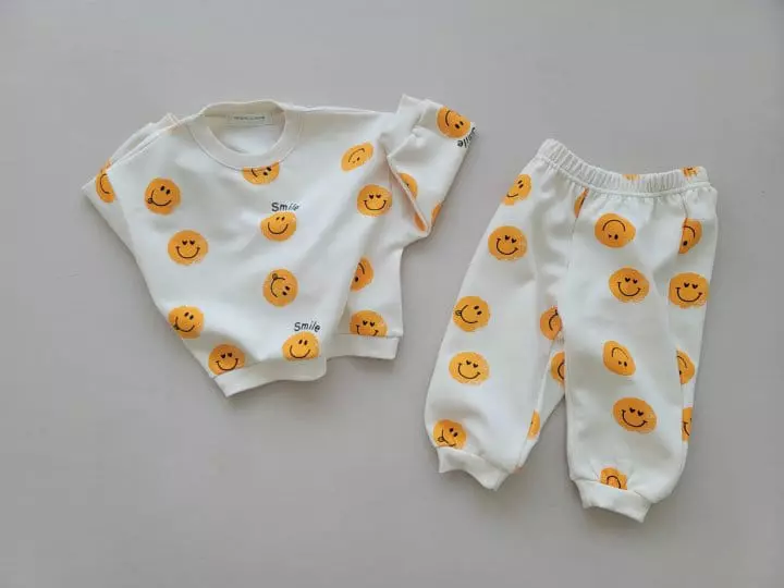 Moran - Korean Children Fashion - #kidzfashiontrend - Vintage Smile Top Bottom Set - 2