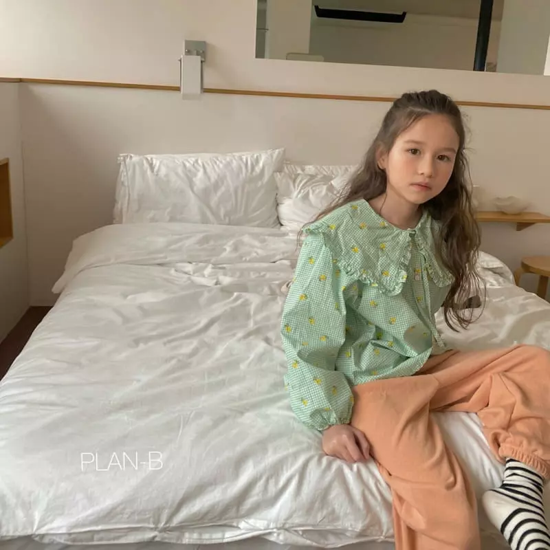 Plan B - Korean Children Fashion - #littlefashionista - Flower Check Ribbon Blouse - 4