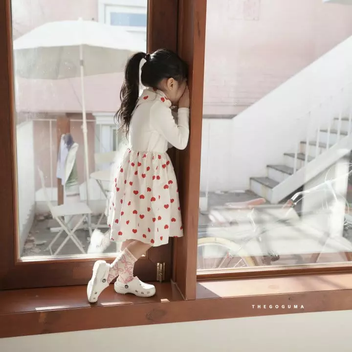 Shinseage Kids - Korean Children Fashion - #kidsshorts - Heart One-piece Scarf Set - 5