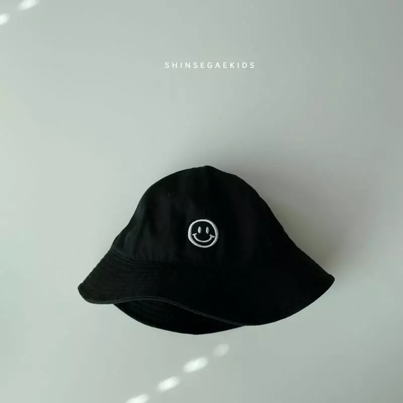 Shinseage Kids - Korean Children Fashion - #todddlerfashion - Smile String Bucket Hat - 2