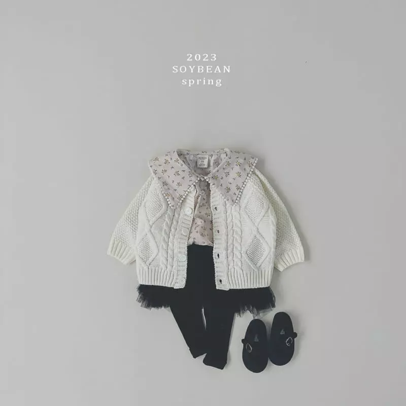 Soybean - Korean Children Fashion - #childofig - Bog Collar Flower Blouse - 3