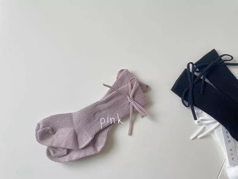 Teamand - Korean Children Fashion - #todddlerfashion - Bon Bon Ribbon Knee Socks - 2