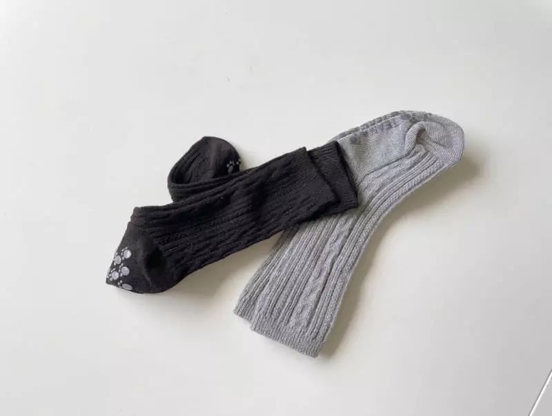 Teamand - Korean Children Fashion - #toddlerclothing - Twist Knee Socks Set - 2