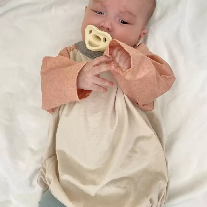 1 Gram - Korean Baby Fashion - #babyclothing - Roren Bodysuit - 12