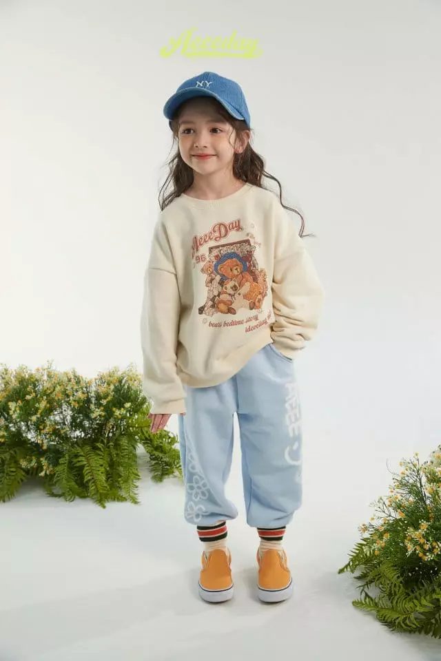 Aeeeday - Korean Children Fashion - #discoveringself - Bear Sweatshirt