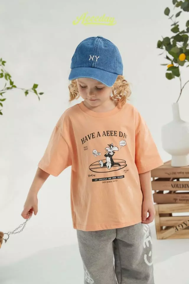 Aeeeday - Korean Children Fashion - #Kfashion4kids - Board Cat Tee - 4