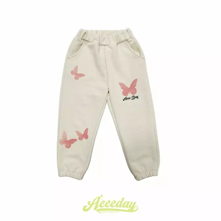 Aeeeday - Korean Children Fashion - #magicofchildhood - Butter Fly Pants  - 8