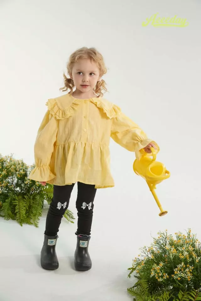 Aeeeday - Korean Children Fashion - #prettylittlegirls - Lace Collar Blouse - 6