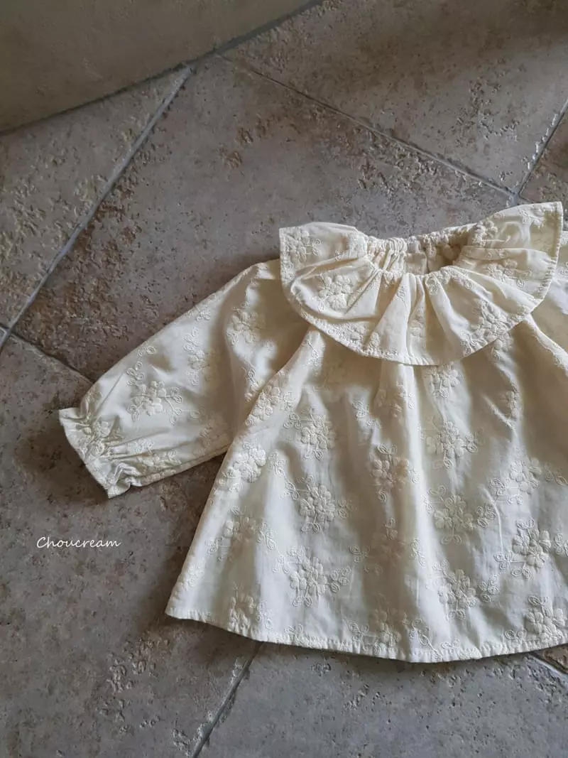 Choucream - Korean Baby Fashion - #babyfashion - Embrodiery Flower Blouse