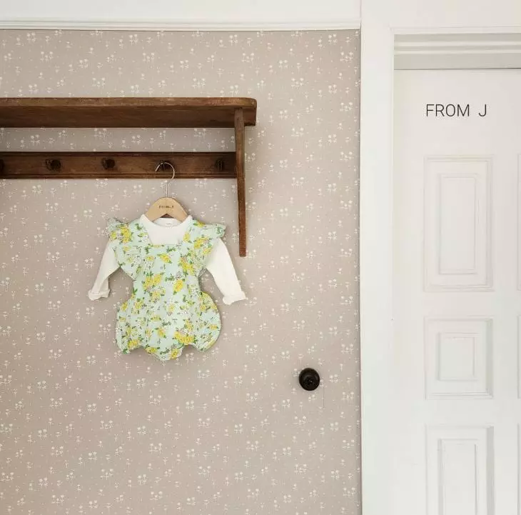 From J - Korean Baby Fashion - #babyboutique - Nana Flower Bodysuit - 9