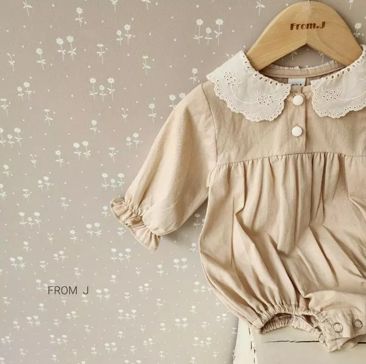 From J - Korean Baby Fashion - #babyboutique - Lace Collar Bodysuit - 4