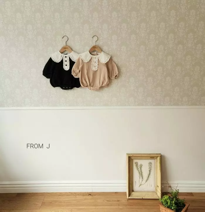From J - Korean Baby Fashion - #babyfashion - Bli Collar Bodysuit - 8