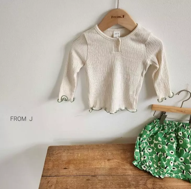 From J - Korean Baby Fashion - #babylifestyle - Bebe Daisy Top Bottom Set - 4