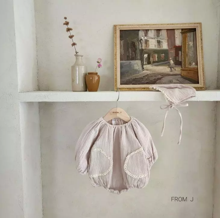 From J - Korean Baby Fashion - #babywear - Lace Pocket Bodysuit with Bonnet - 4