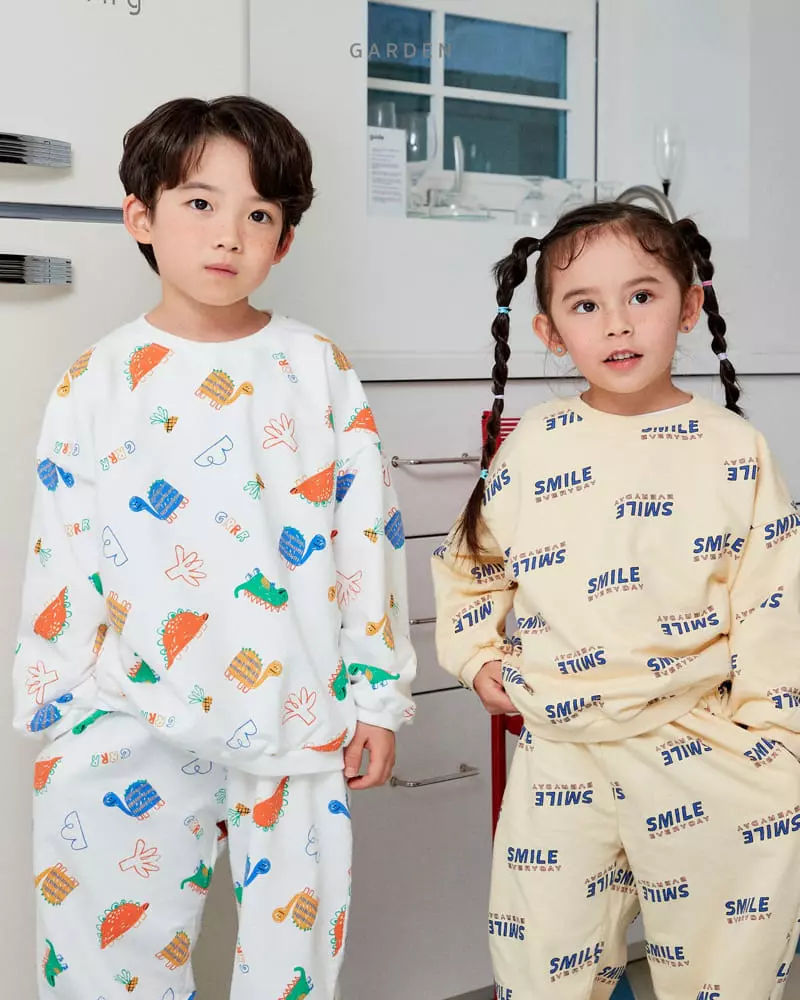Garden - Korean Children Fashion - #kidsstore - Paint Top Bottom Set - 3