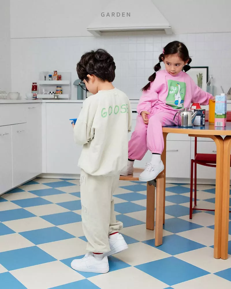 Garden - Korean Children Fashion - #stylishchildhood - Pigment Goose Top Bottom Set - 5