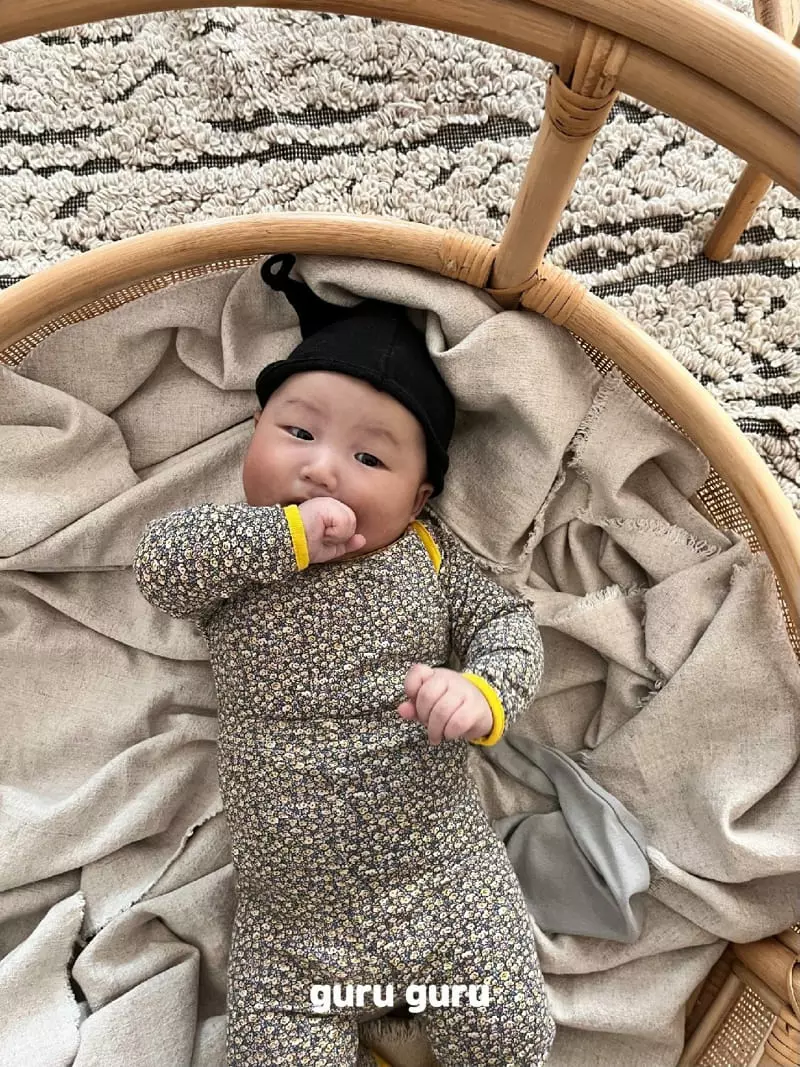 Guru Guru - Korean Baby Fashion - #onlinebabyboutique - Small Flower Top Bottom Set - 7