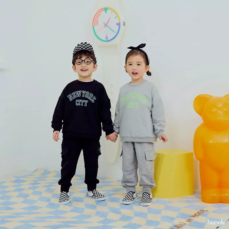 Hanab - Korean Children Fashion - #prettylittlegirls - Newyork Cargo Top Bottom Set - 10