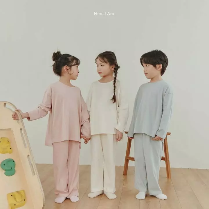 Here I Am - Korean Children Fashion - #minifashionista - Elle Overfit Top Bottom Set with Mom