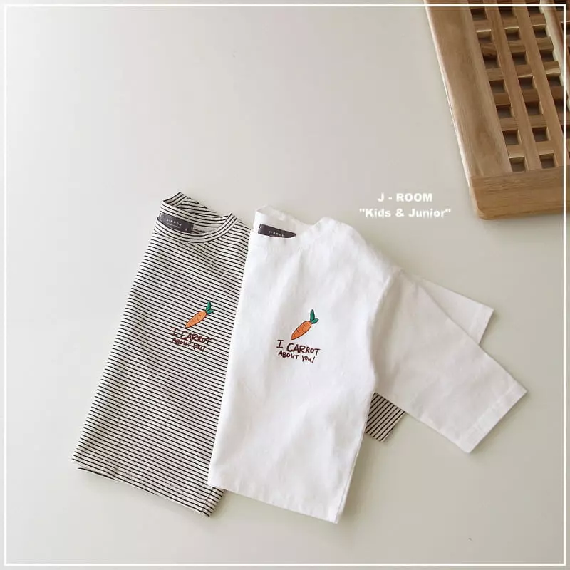 J-Room - Korean Children Fashion - #childofig - Carrot Embroidery Tee - 2