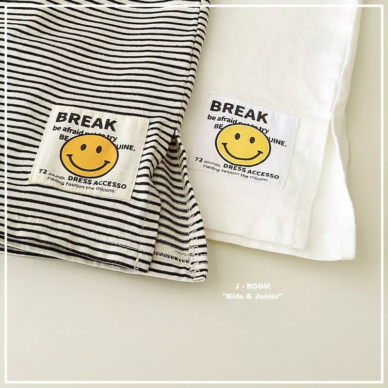 J-Room - Korean Children Fashion - #discoveringself - Label Slit Long Tee - 10